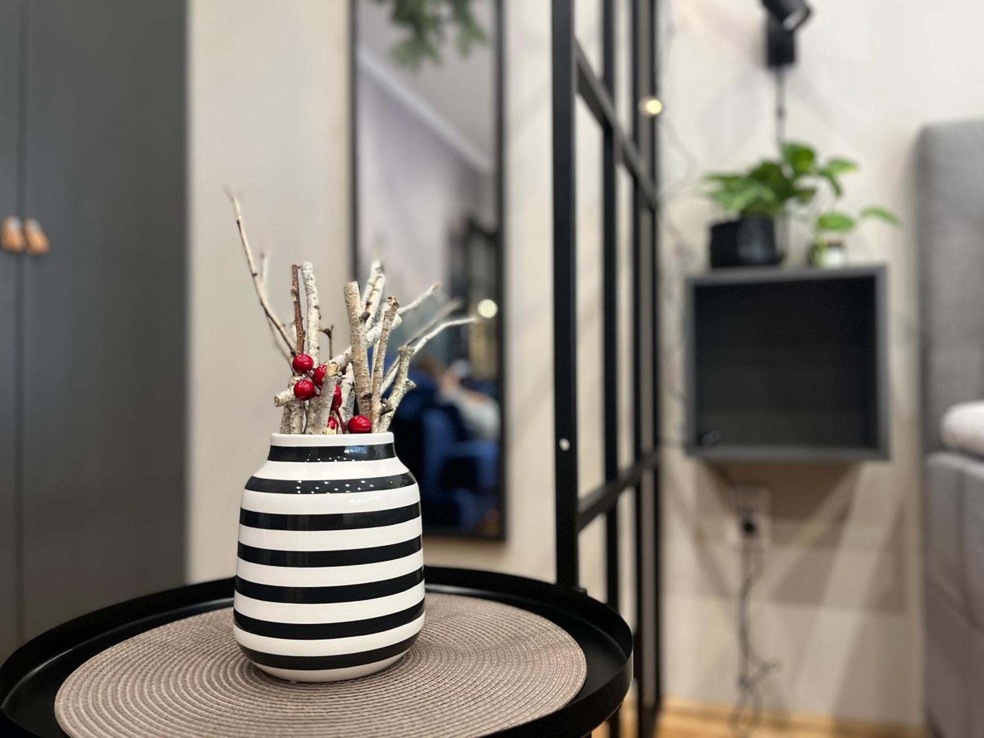 Oazis Apartman Veszprém Eksteriør billede